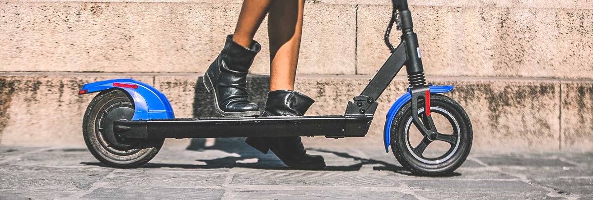 Cattolica fa "sinergia" per offrire servizio di noleggio di bici elettriche e monopattini -