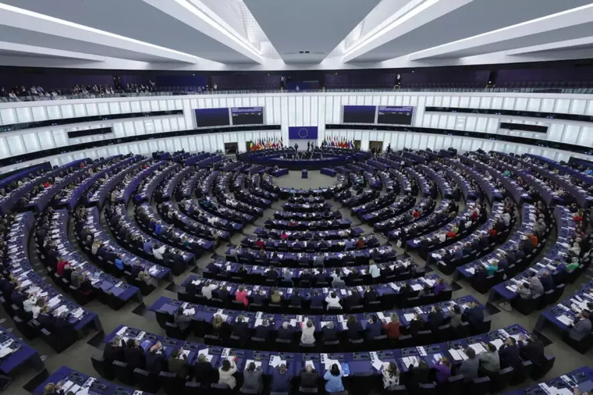 Von der Leyen salva la Commissione, ma l’Europa è più fragile - © Ansa
