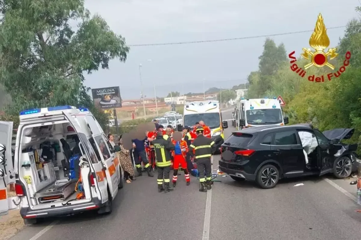 Tragedia ad Arzachena: scontro frontale sulla statale 125, morti due ragazzi di 17 e 18 anni -