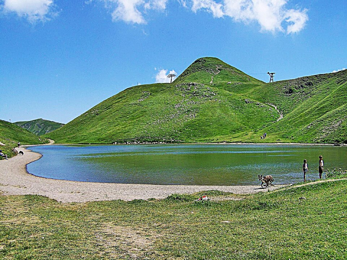 Un angolo misterioso dell’Appennino, l'enigmatico Lago Scaffaiolo e la sua storia nascosta - Foto: Massimilianogalardi/Wikipedia