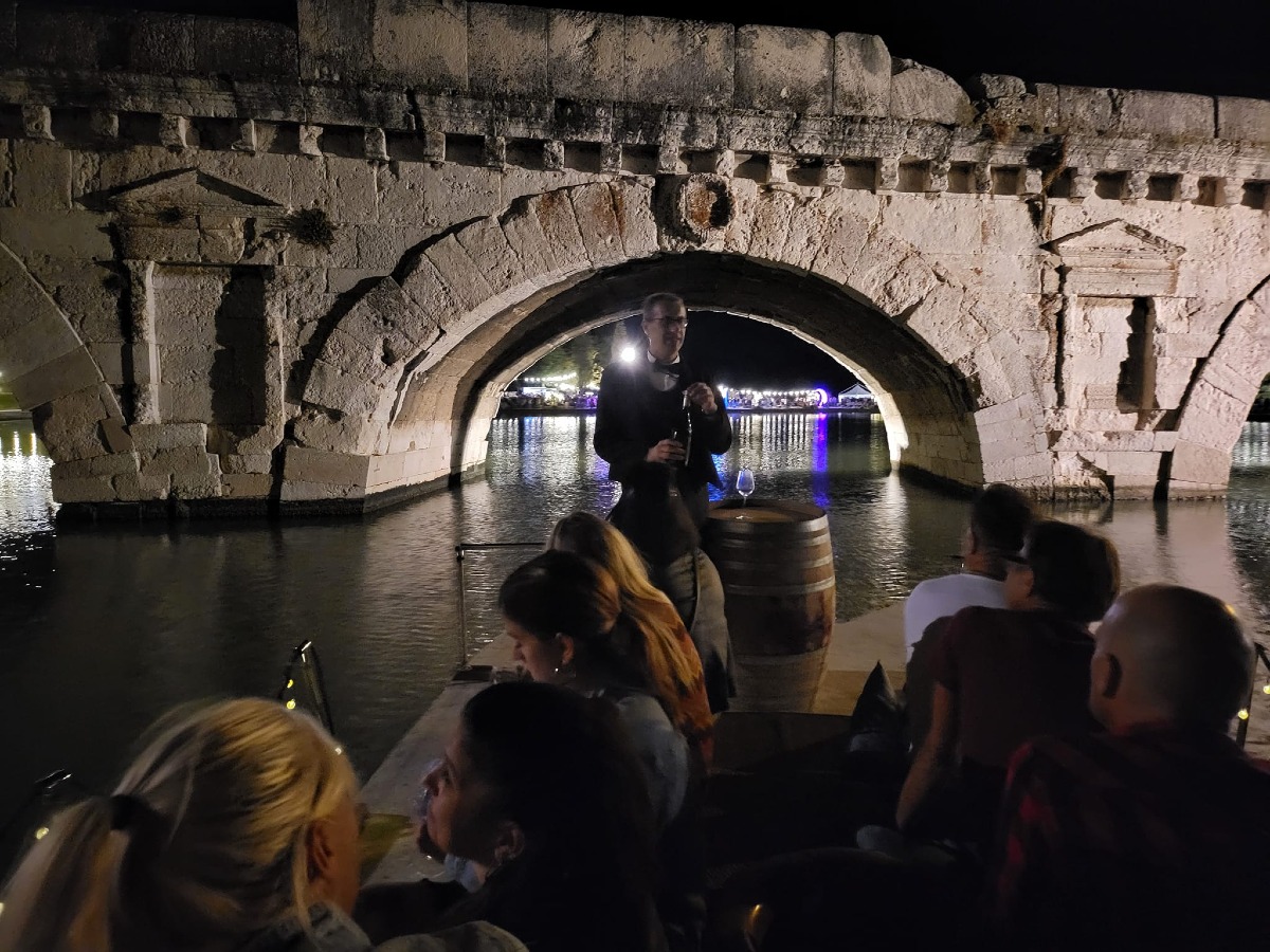 Dall’Arco d’Augusto al mare: i tour più originali per vivere la Rimini autentica -