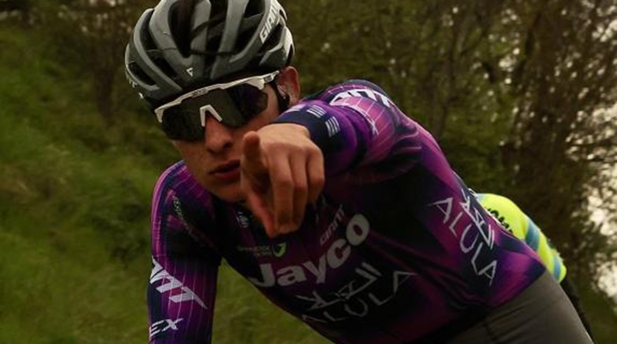 Tragedia al Giro della Valle d'Aosta: muore a 19 anni il ciclista Samuele Privitera - Foto dal suo profilo Facebook