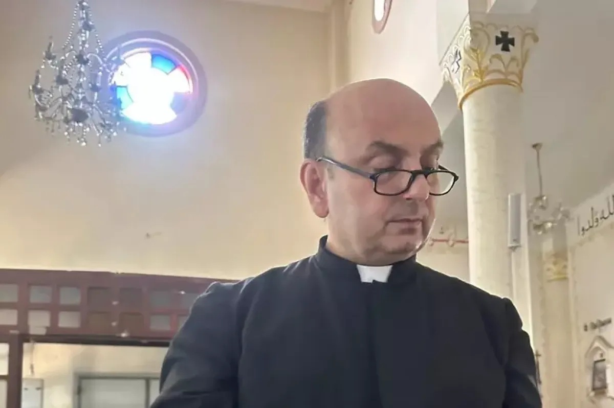 Raid sulla Chiesa Cattolica di Gaza: ferito padre Romanelli, due morti e sei feriti gravi - Padre Gabriel Romanelli 