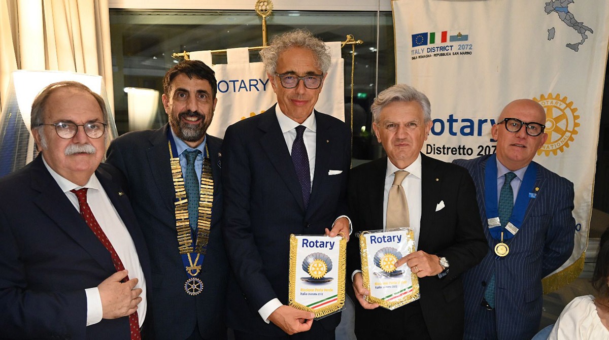 Il Governatore Guido Abbate in visita ufficiale al Rotary Riccione Perla Verde -