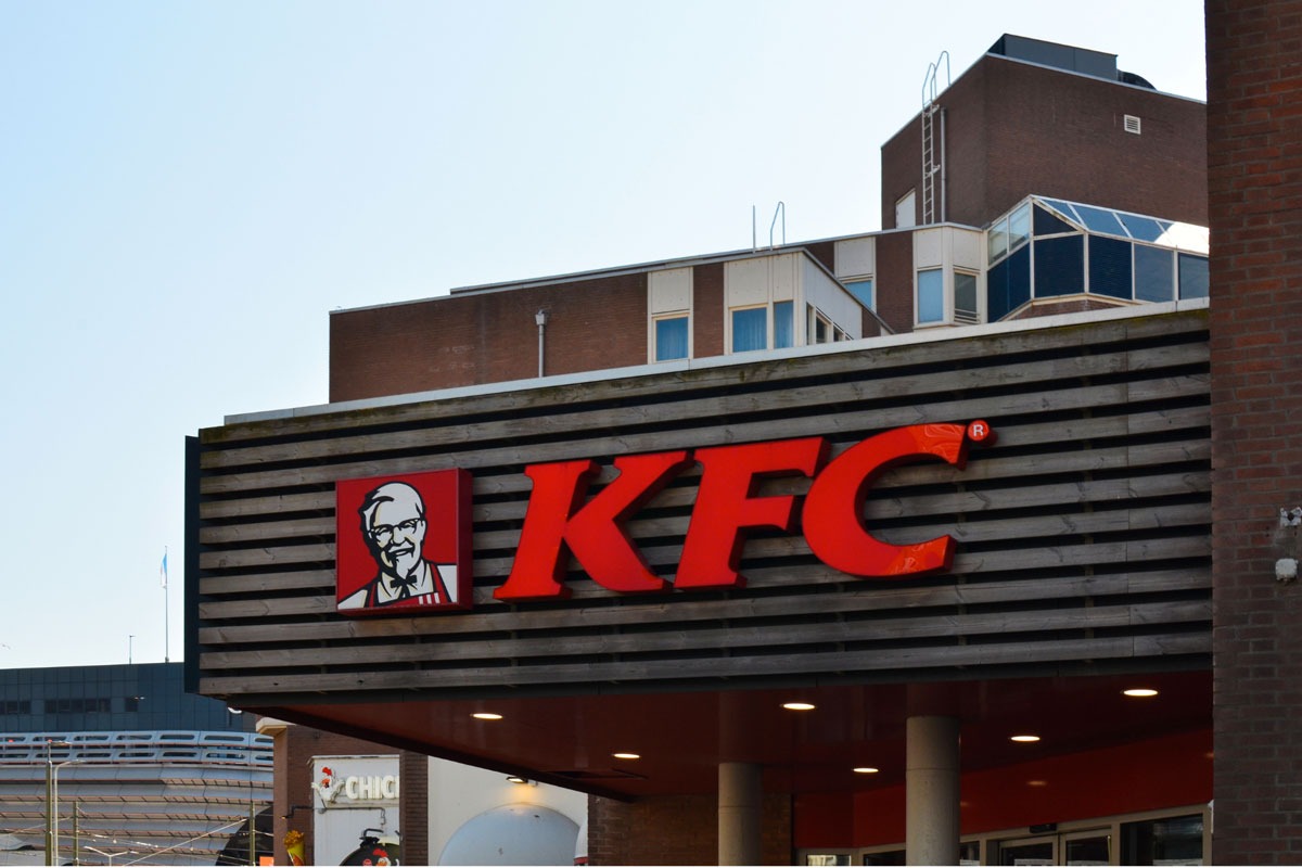 Sbarca il Kfc a Rimini. Arriva la catena del pollo fritto più famosa al mondo - Kfc, generica