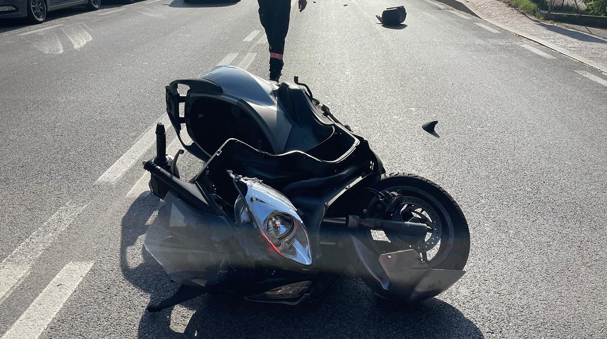 Incidente sulla Marecchiese a Rimini: feriti due giovani in scooter - Il luogo dell'incidente
