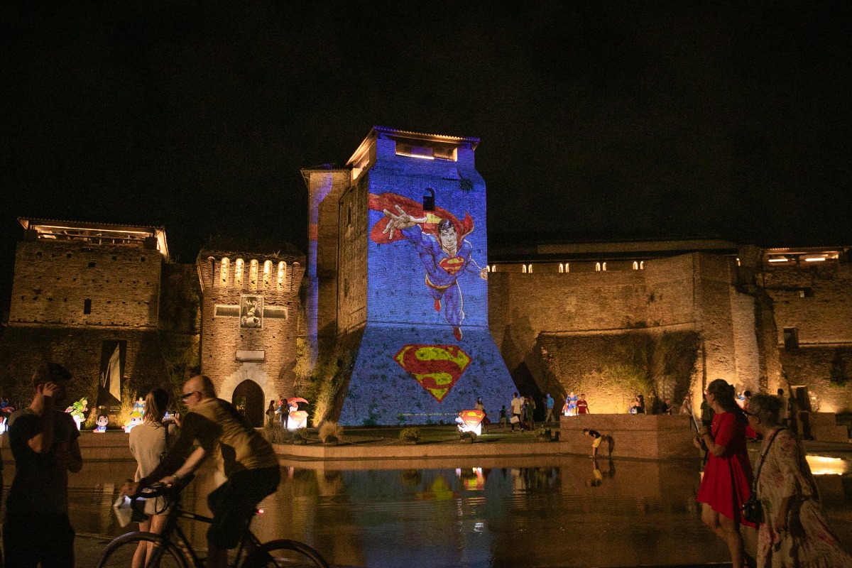 Ogni mercoledì sera una festa: la città celebra dieci anni di Shopping Night - Foto di Davide Ronconi