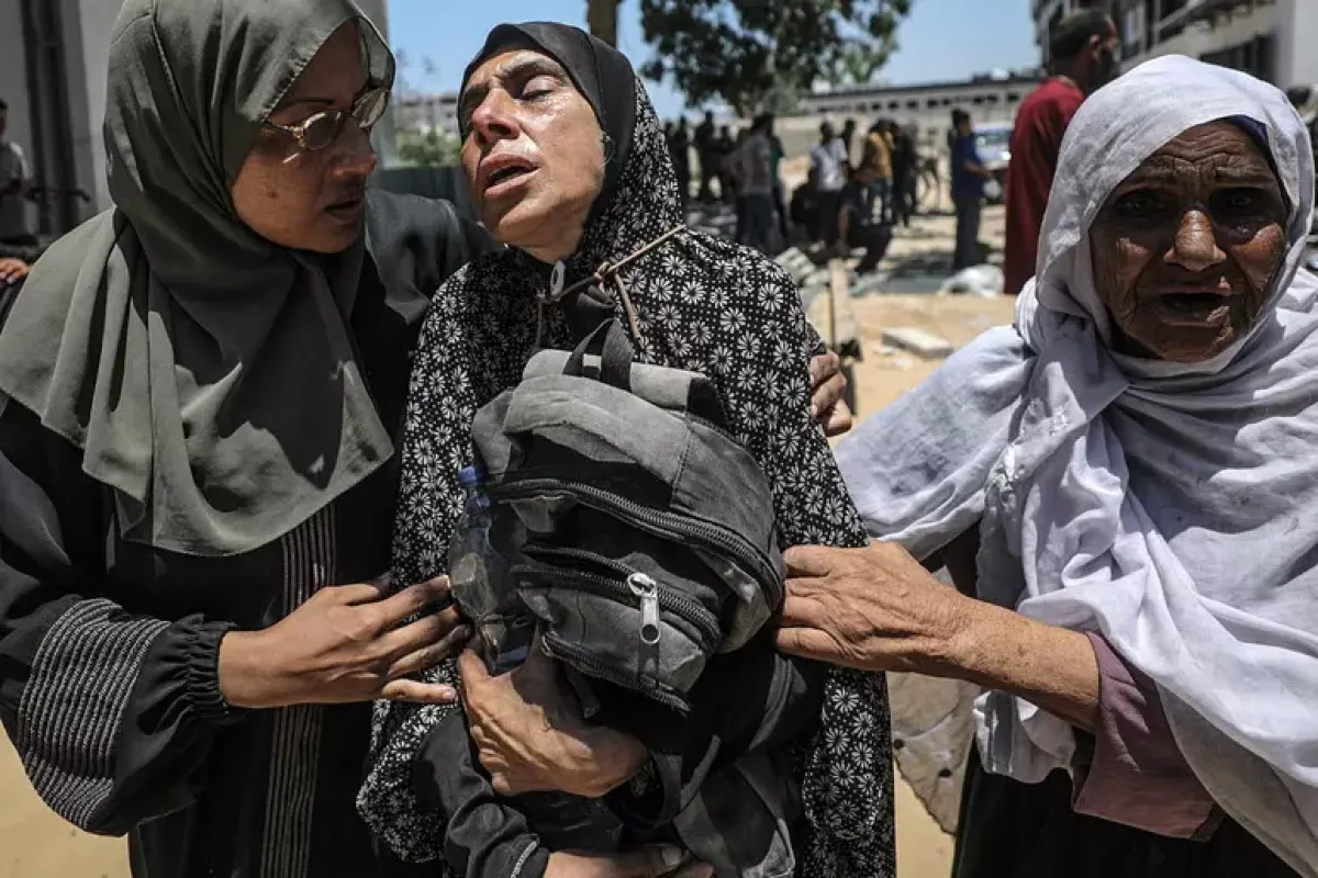 Spari sugli sfollati a Gaza, l’Ue condanna: “Stragi del cibo intollerabili” - © Ansa/Epa