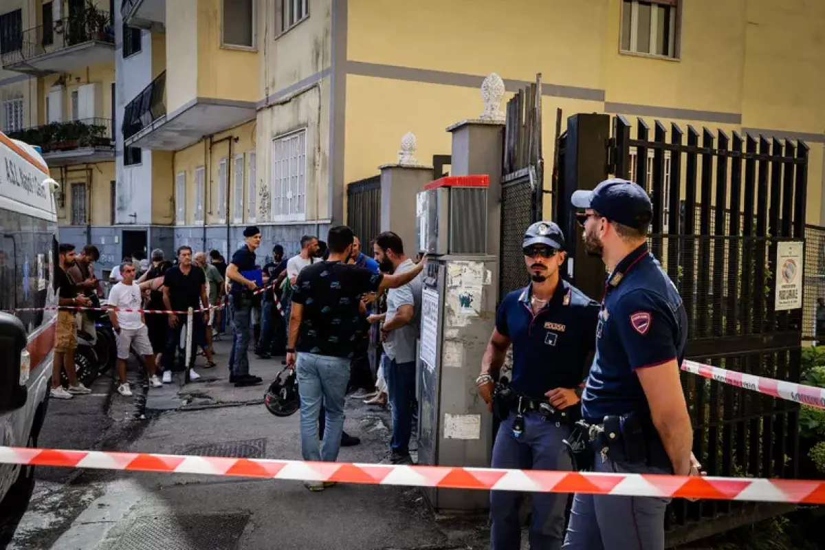 In nero e senza sicurezza: la tragedia di Napoli scuote il Paese - © Ansa