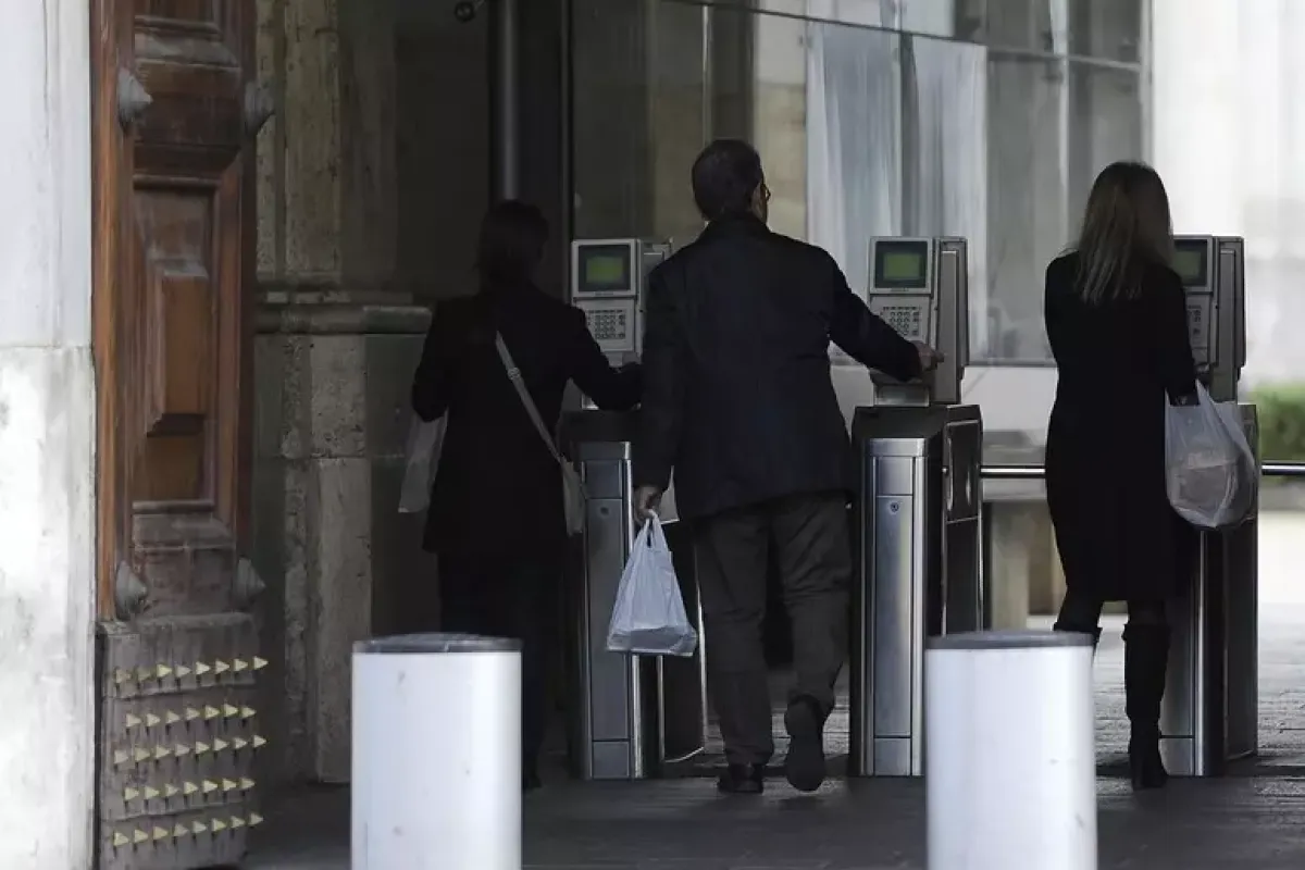 La Consulta boccia il tetto fisso agli stipendi pubblici: illegittimi i 240mila euro - © Ansa