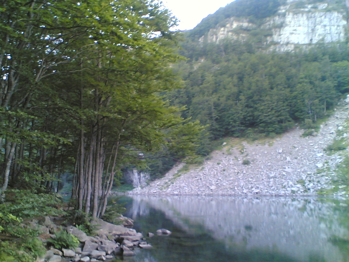 Il bacino glaciale più alto dell’Emilia Romagna tra natura e trekking - Foto: Giovanni Cerretani/Wikipedia
