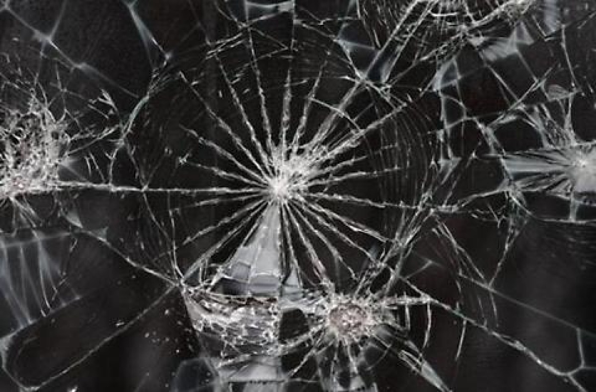 Villa Verucchio: furto in pieno giorno al Sinfonia Cafè. Ladro fugge con la refurtiva -