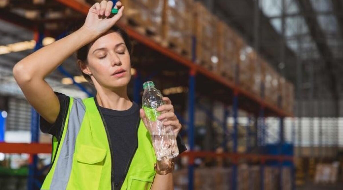 Quando il caldo si fa sentire, Rimini risponde: acqua, ombra e attenzione alle persone - Caldo al lavoro (repertorio)