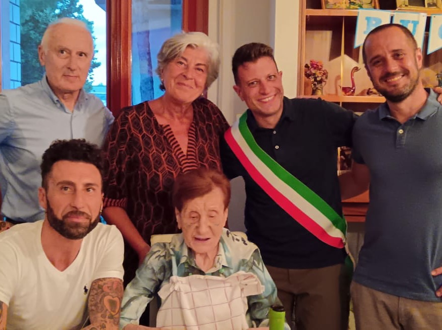 La festa per Angela Mazza
