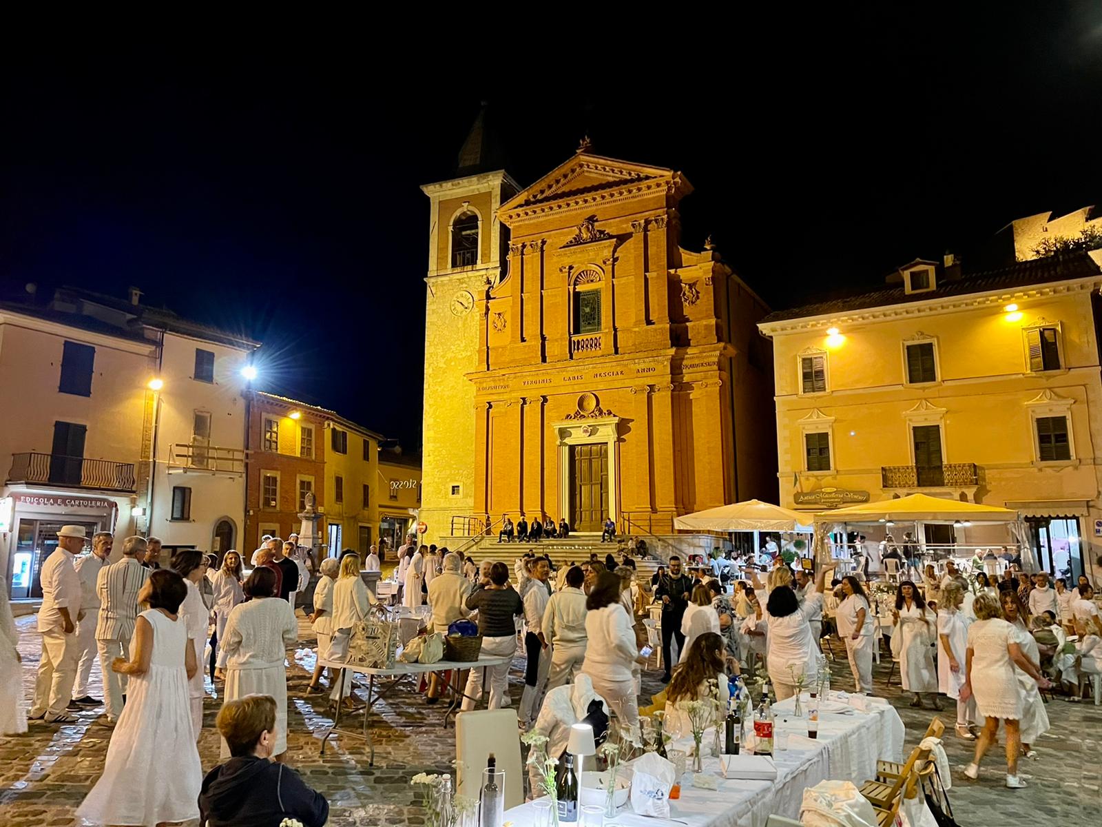 Cena in bianco