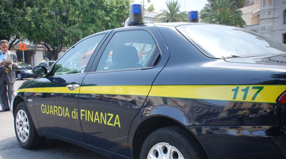 Sequestrati beni per 36,5 milioni a imprenditrice reggiana: tra i beni una villa a Misano Adriatico -