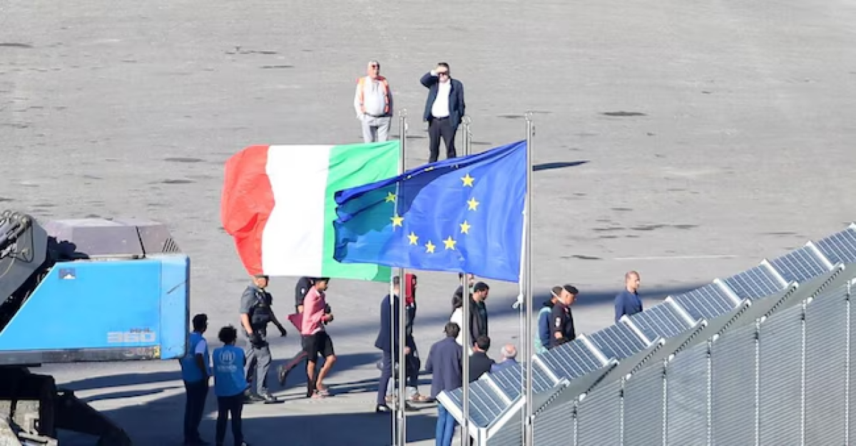Corte Ue sul Protocollo Italia-Albania: “I Paesi sicuri devono essere valutati da un giudice” - © Ansa
