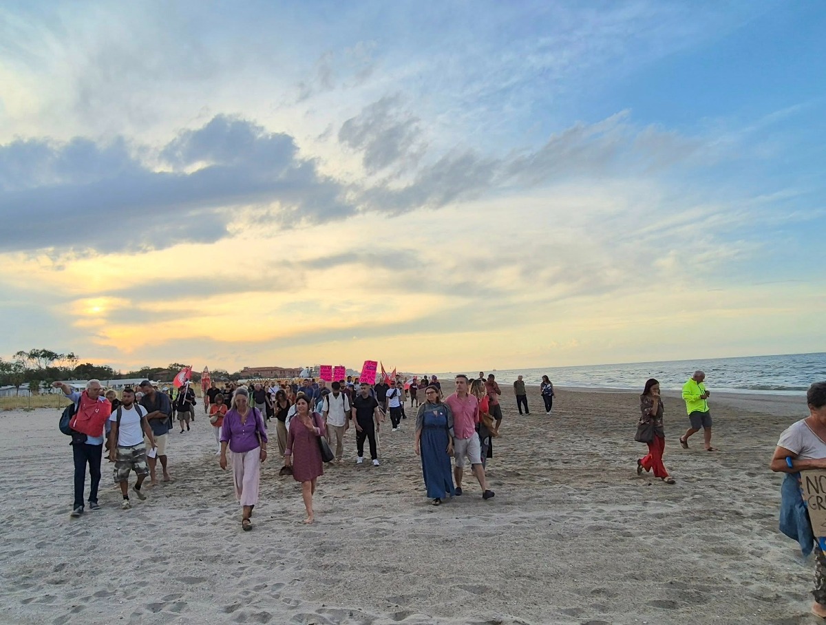 In 140 per il fratino: grande successo per la manifestazione a Rimini -