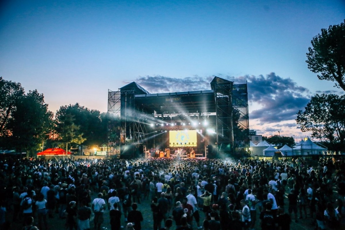Punk in Riviera, 10 anni di Bay Fest: Turbonegro e Refused arrivano a Bellaria Igea Marina - 