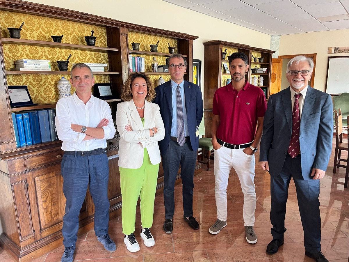 Il Rettore dell’Università di Bologna in visita allo stabilimento Valpharma di Pennabilli - 