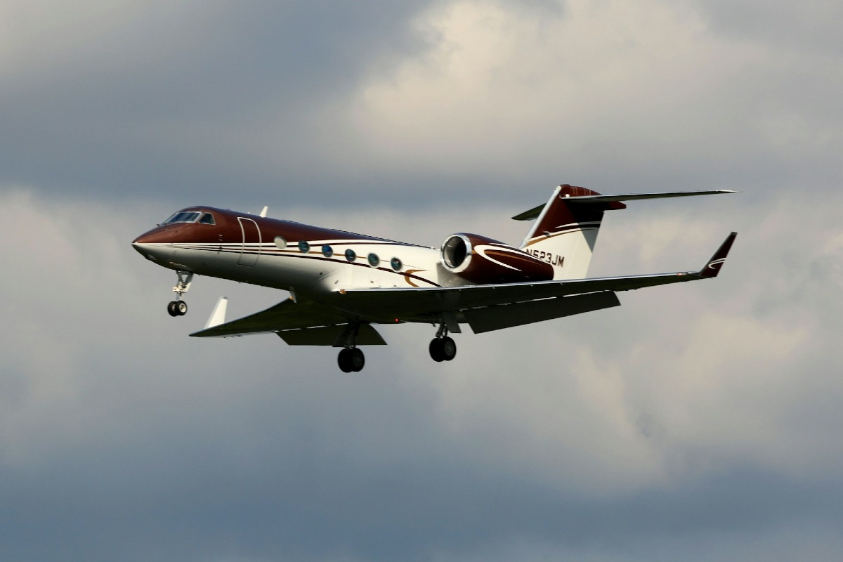 Voli di lusso: il settore decolla grazie a piattaforme come PrivateJetFinder.com - 