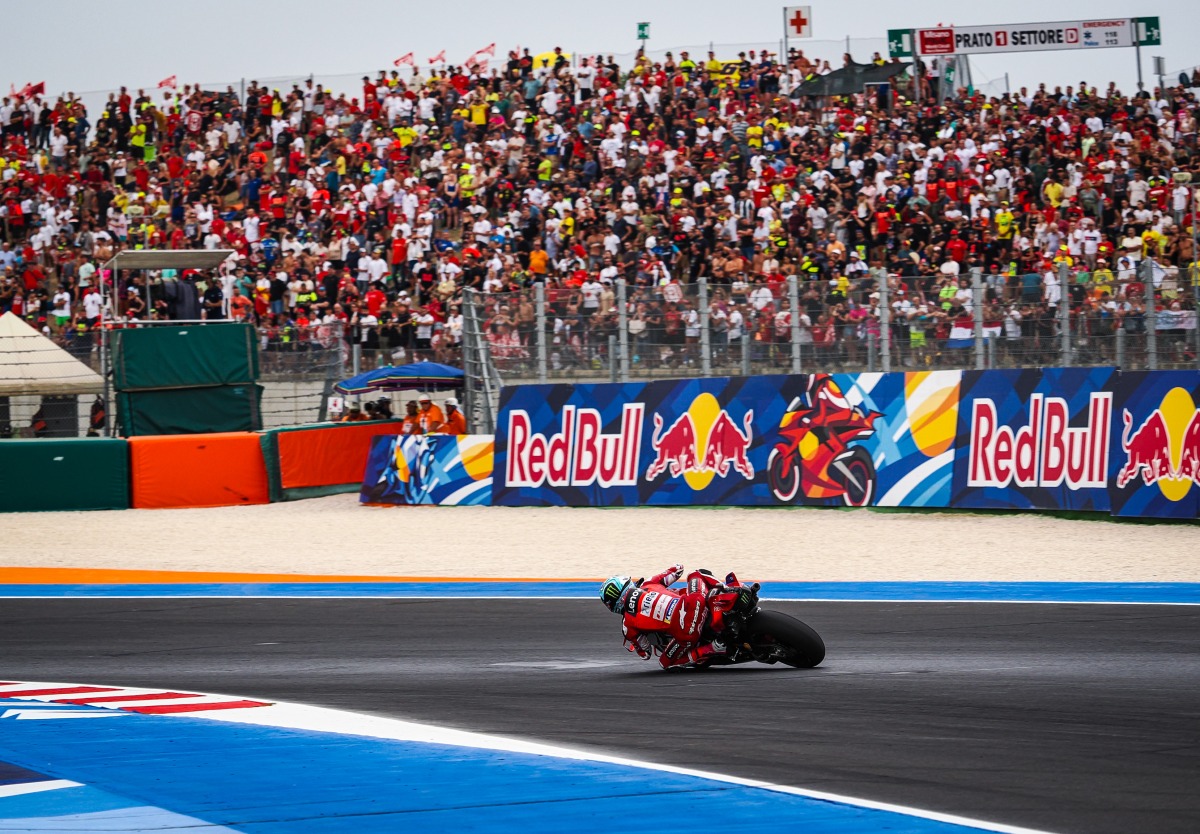 MotoGP, Misano si accende: tra beach vibes e motori arriva un weekend da 160.000 presenze - Ph Pietrangeli