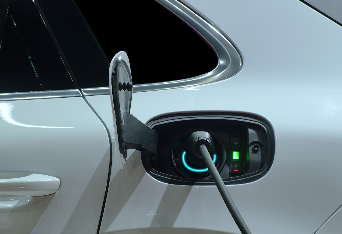 Auto elettriche: al via i nuovi incentivi fino a 11mila euro - 