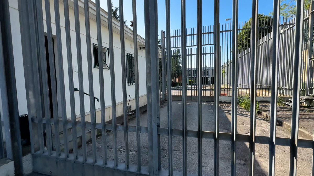 Rimini, ferisce anziano con forbici: 28enne resta in carcere - L'esterno del carcere di Rimini