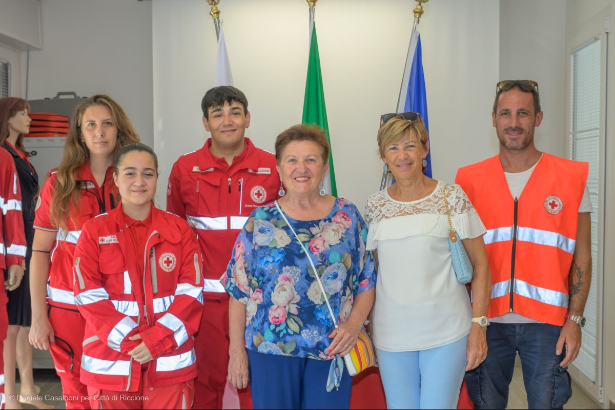 Dalla sede della Croce Rossa all'ospedale, tour della sindaca di Riccione per gli auguri di Ferragosto - 