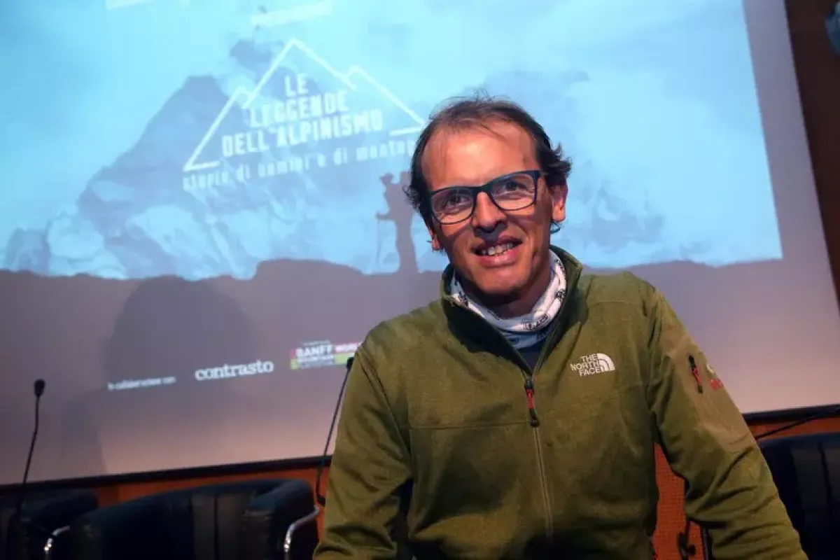 Messner contro Confortola: "Non è un vero alpinista, mostri le prove" -