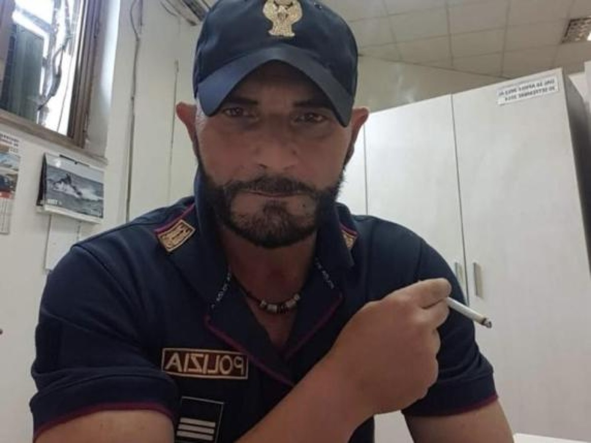 Un pappagallo all’origine del delitto, vice ispettore ucciso dal figlio della compagna - L'ispettore di polizia Ciro Luongo ucciso per la fuga di un pappagallo
