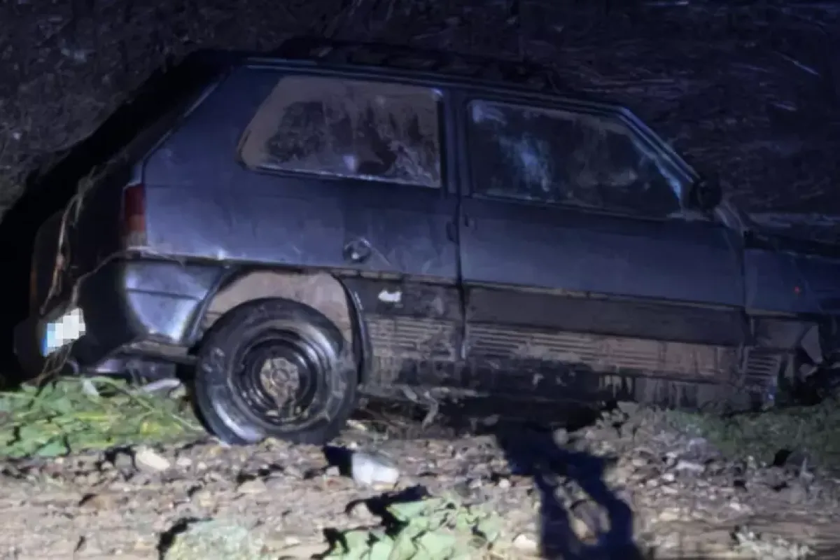 Auto travolta dal torrente: ritrovato senza vita il 40enne disperso - © Ansa