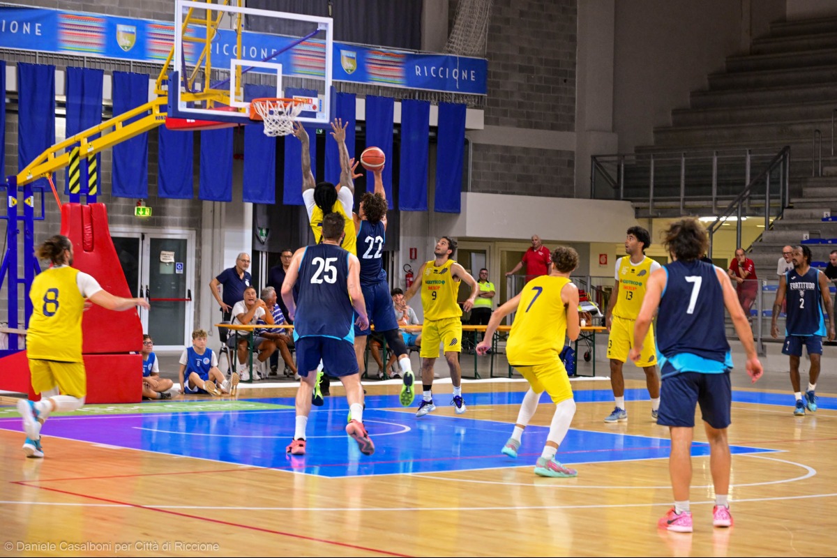 Riccione Basket Cup 2025, tutto pronto per la finale: emozioni e spettacolo al Playhall -