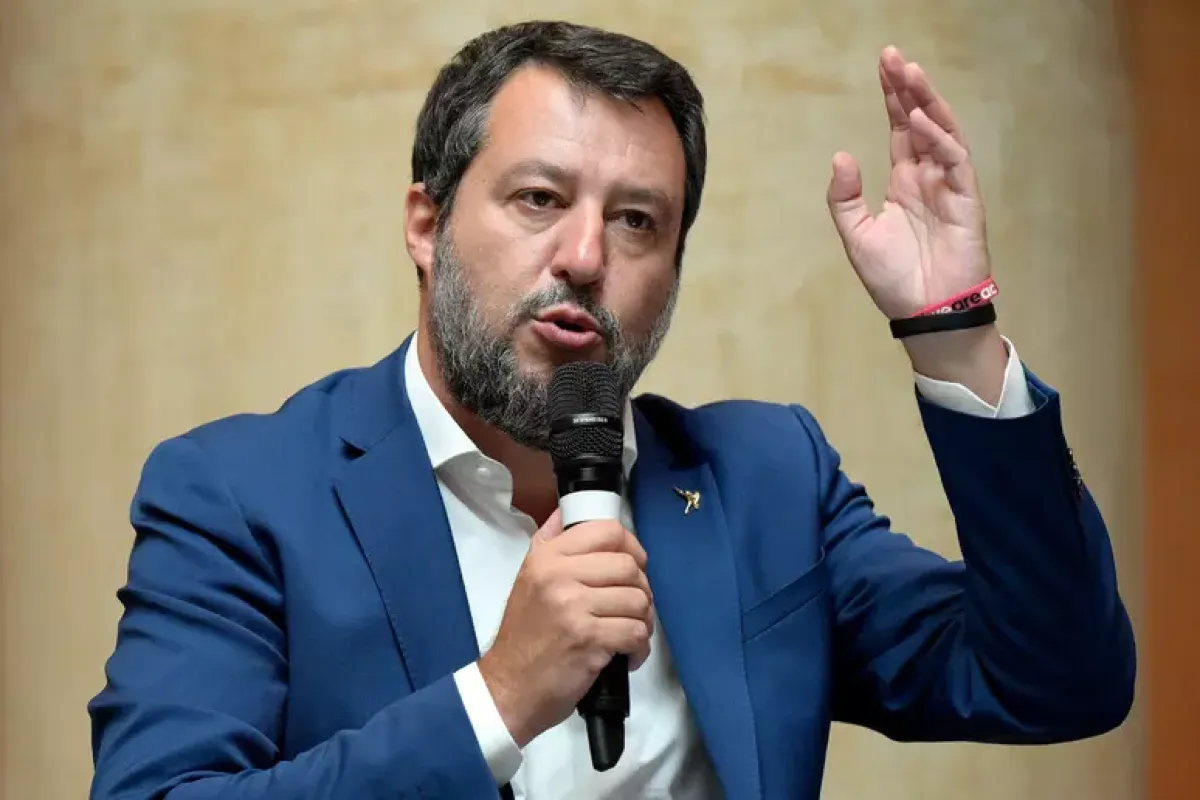 Parigi richiama l’ambasciatrice: tensioni tra Italia e Francia dopo le parole di Salvini su Macron - © Ansa
