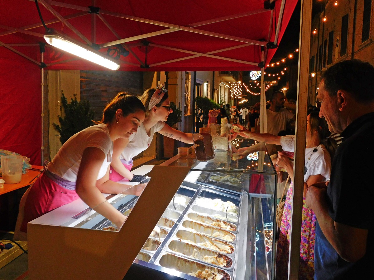 Il 29 e 30 agosto Santarcangelo di Romagna diventa la capitale del gelato - Il festival del gelato di Santarcangelo