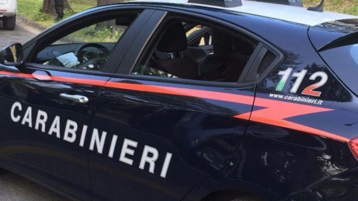 Rimini, mente sulla propria identità per nascondere patente ritirata. Arrestato 44enne -