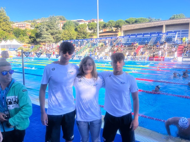 da sinistra Sbrozzi, Gavrylov e Totti