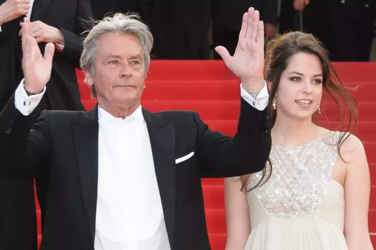 Il figlio di Alain Delon denuncia i fratelli per l’eredità - Alain Delon © Ansa/Epa