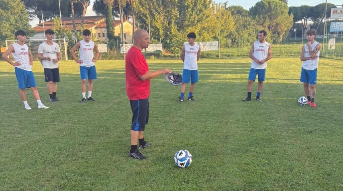 Calcio, Giorgi: 'Diegaro, la prestazione c'è stata. La strada è giusta' - Mister Mirco Giorgi