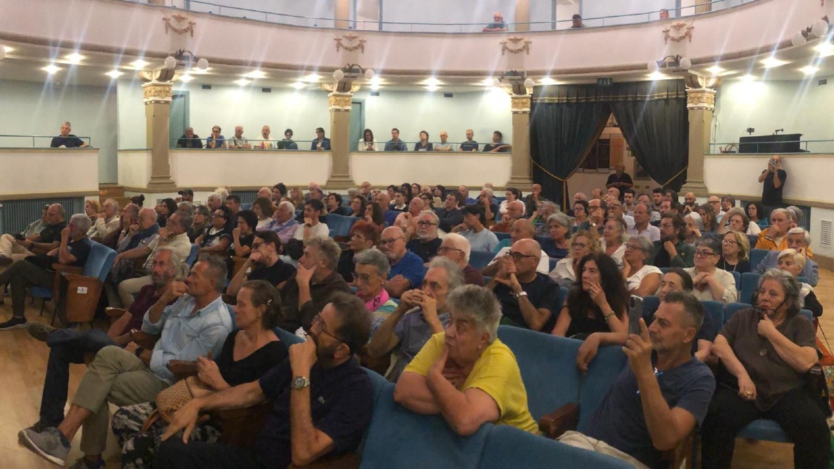 Al Teatro di Novafeltria, un dibattito sul futuro della Valmarecchia -