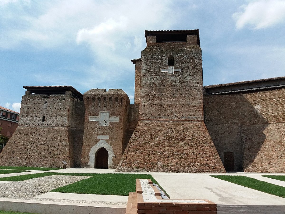La fortezza malatestiana di Rimini che nasconde cela enigmi di potere, amori e tradimenti - Foto: Oleh Kushch/Wikipedia