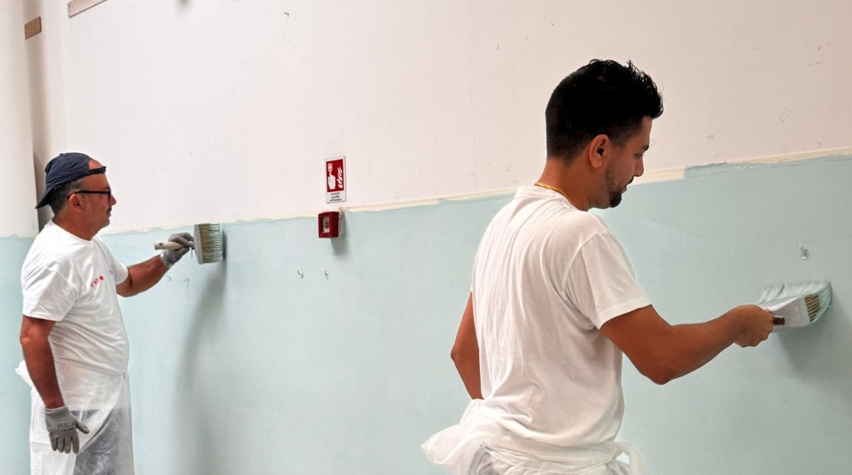 Rimini: i volontari del Ci.Vi.Vo al lavoro nelle aule della Primaria di Santa Cristina -