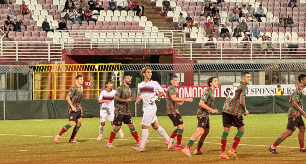 Rimini Calcio contesta la penalizzazione di 11 punti: “Sproporzionata e ingiusta” - Rimini-Ternana (foto FB: Rimini Football Club)