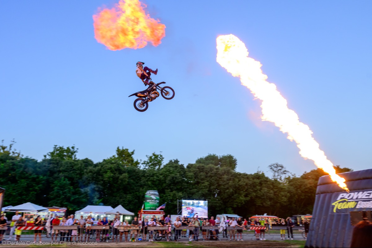 Ingar Motor Fest: Riccione si accende con drifting e acrobazie - Ph Casalboni