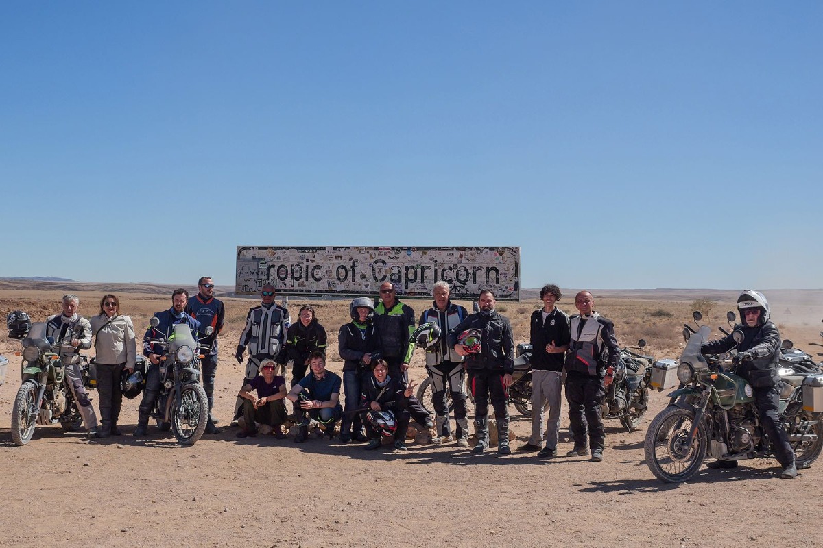 Avventura africana: i motociclisti riminesi tornano dalla Namibia - Il gruppo di motociclisti Romagnoli