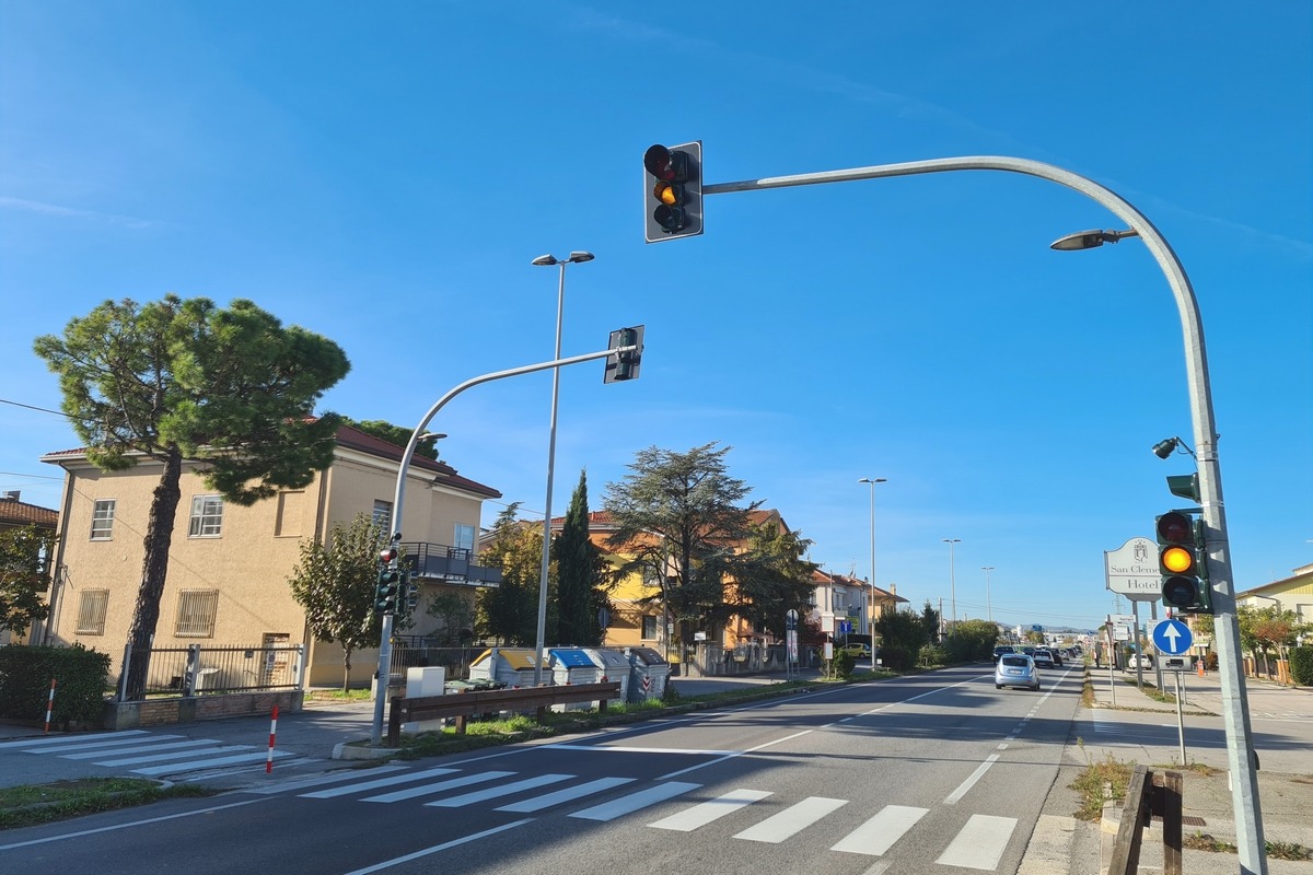 Emilia Street Parade, attesa per l'evento. Il sindaco: "2 milioni di euro per una strada più sicura" - Via Emilia a Santa Giustina