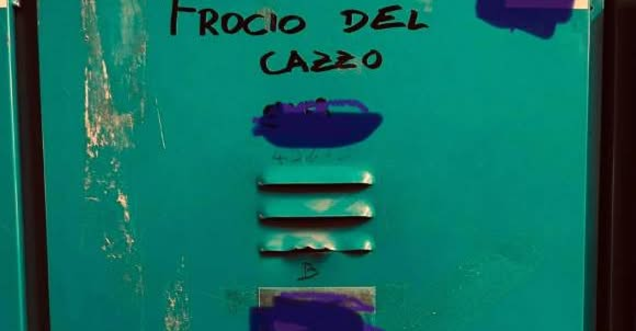 Atto omofobo all'ospedale, Arcigay: "Chi sa, parli". Ausl: "Solidarietà alla vittima" -