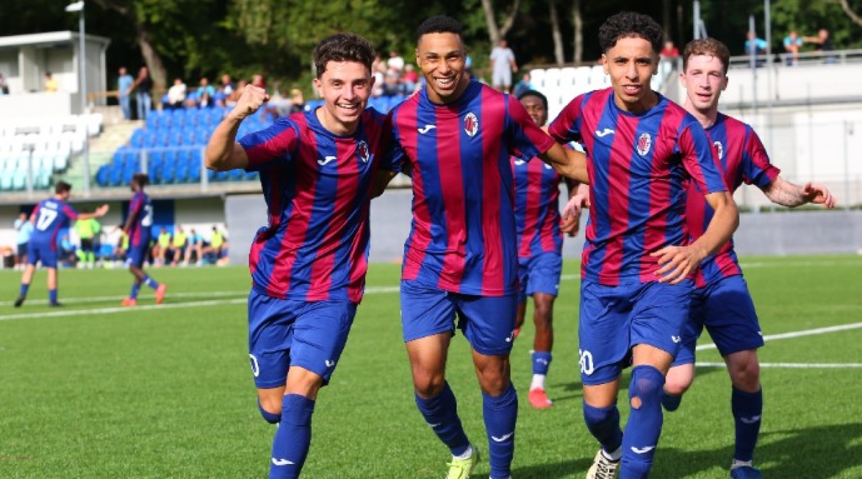 Calcio RSM, Tre Fiori e Domagnano sono a punteggio pieno - L'esultanza del Fiorentino (foto FSGC/Novelli)