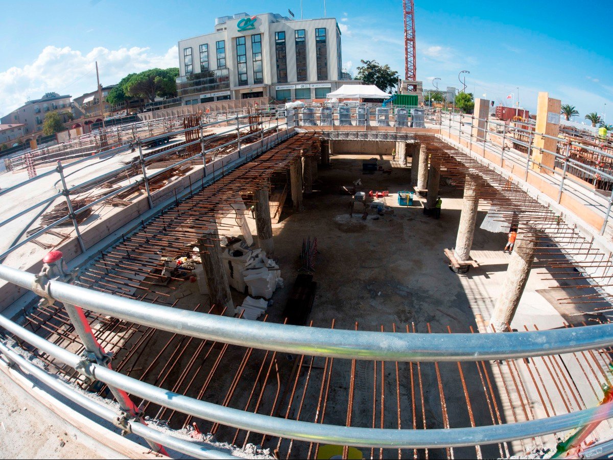Il nuovo parcheggio interrato di piazzale Marvelli prende forma: sarà pronto per l'estate 2026 - Cantiere del nuovo parcheggio di piazza Marvelli