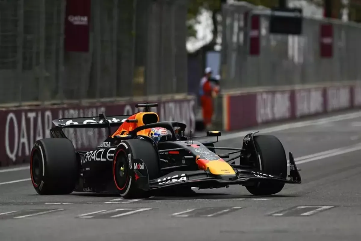 Verstappen trionfa a Baku e riapre il Mondiale - © Ansa/Afp
